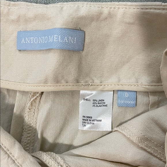 ANTONIO MELANI Cream and Beige Shorts - Picture 3 of 3